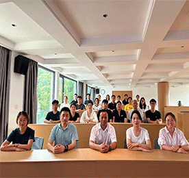 六月沧浪卷清雪，分明江山人在旦夕。2023年6月，常商学院贯彻“培养卓越人才，打造学习型企业”的使命，开展多项培训活动。