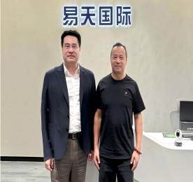 4月16日下午，天宁区区委书记、区长张凯奇一行莅临深圳ob电竞国际，针对公司跨境电商运营情况展开深入交流。ob电竞集团董事长？莆埃↘iwi）、ob电竞国际TikTok负责人Holiday热情接待了来访领导。